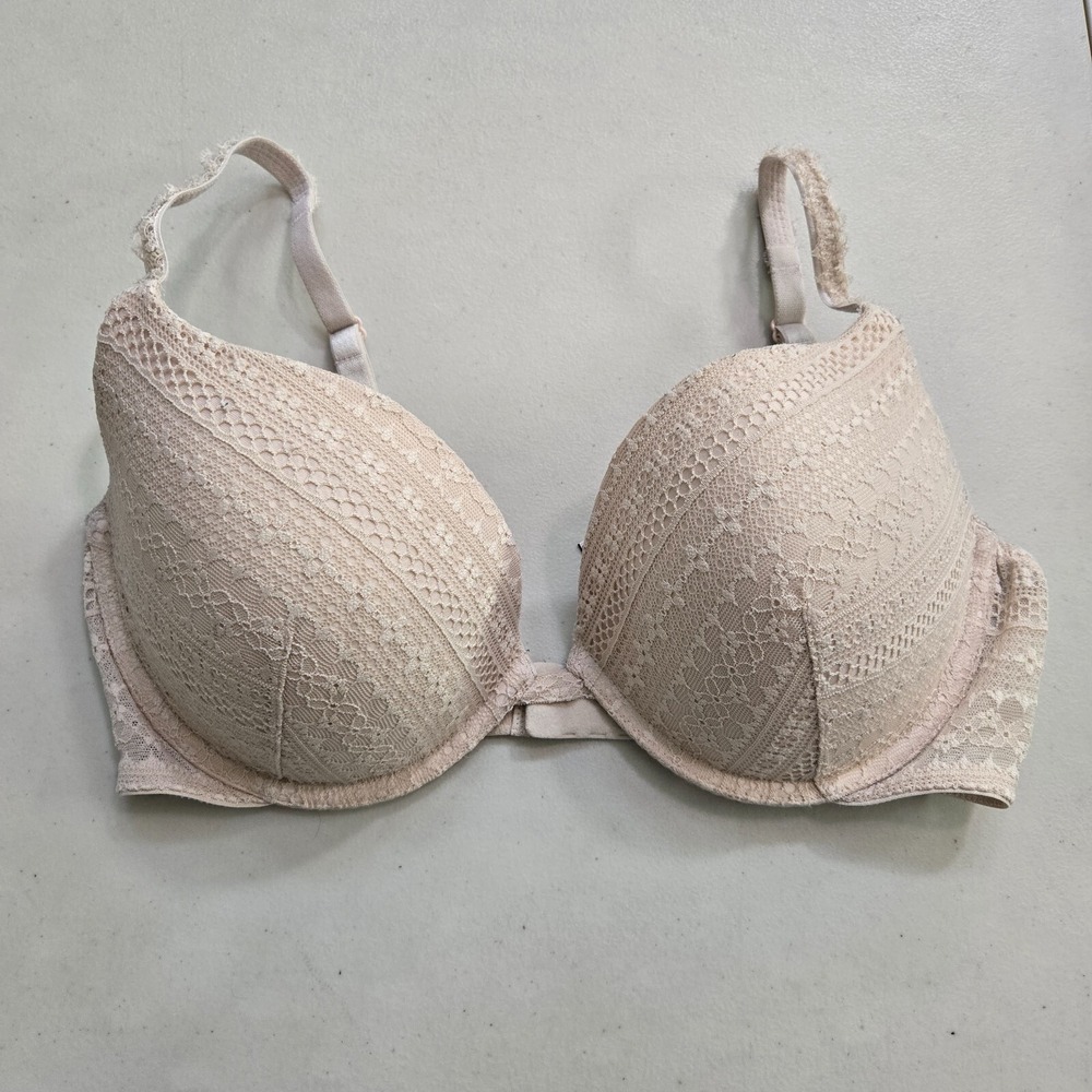 Victoria's Secret Women Bra 34DD Beige Push Up Bra Lightly Lined Adjustable Lace